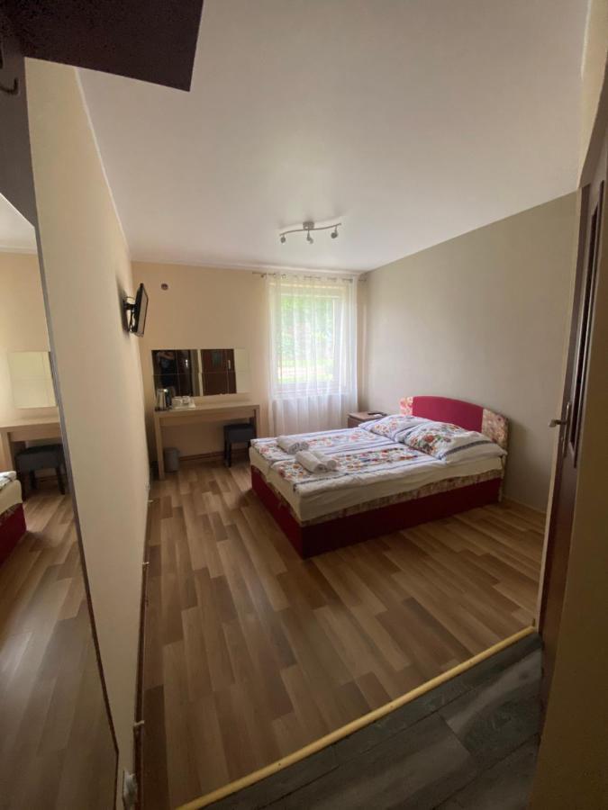 Pokoje Goscinne City Oświecim Exterior foto