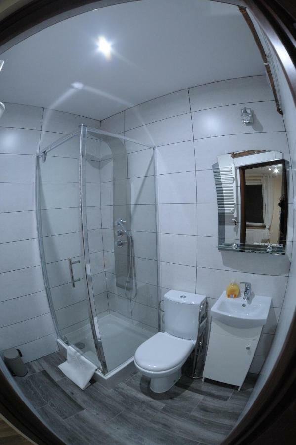 Pokoje Goscinne City Oświecim Exterior foto